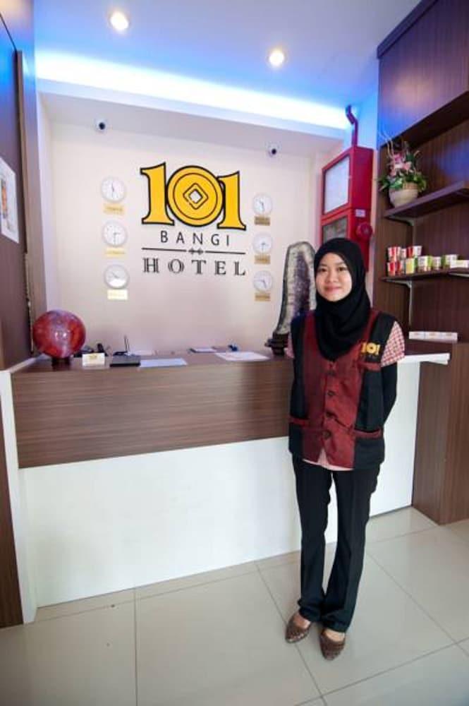 101 Hotel Bangi Ngoại thất bức ảnh